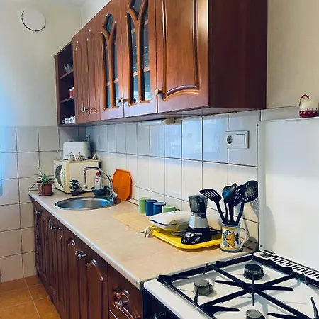 Eszkimoka Apartman דירה